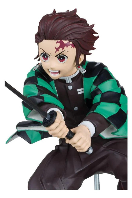 McFarlane Toys – Demon Slayer: Kimetsu no Yaiba – Action PVC Statue Tanjiro Kamado 30 cm - Jack the Collector
